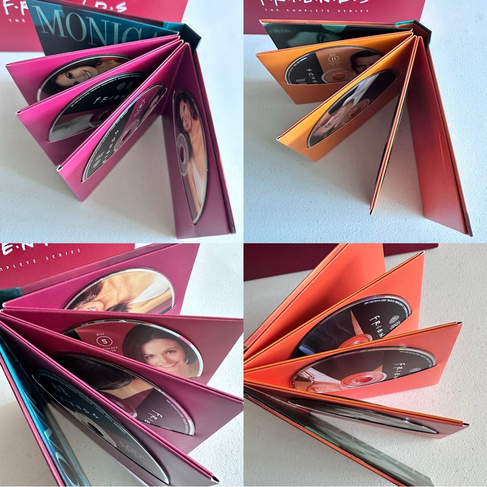 Friends The Complete Series Box Set - Picture 7 of 11
